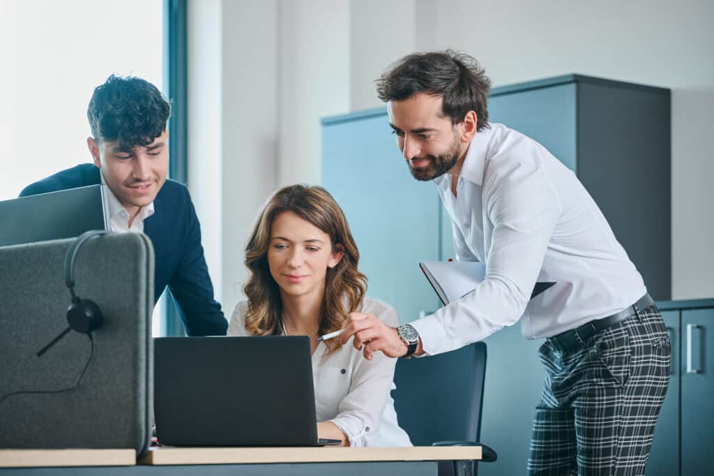 E-commerce experts
